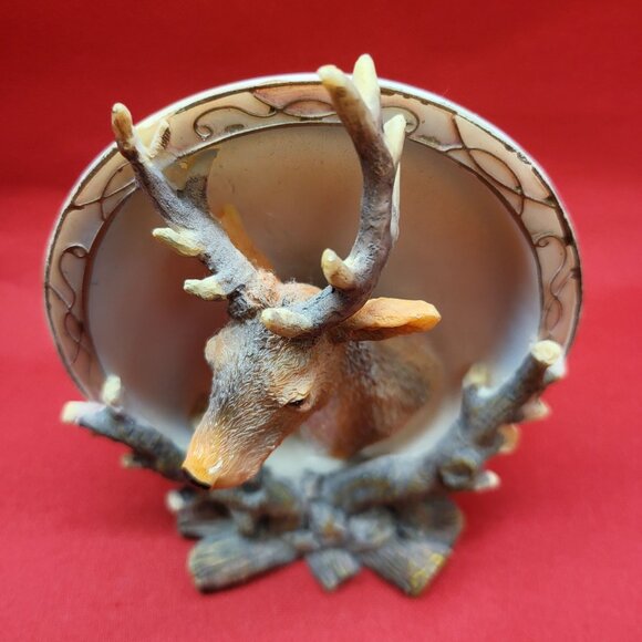 3D Deer Embedded Polystone Dome and Base Shelf Decor - Picture 6 of 12